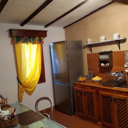 Casa Anaelia Feriehus *